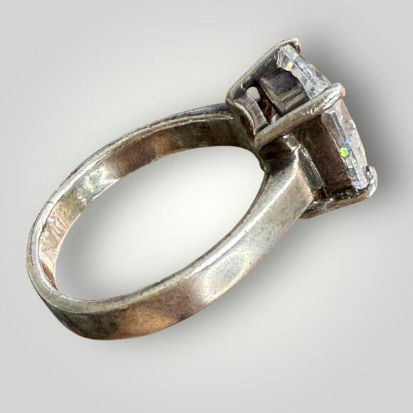 925 Sterling Silver Princess Cut Clear CZ Solitaire Ring Size 8.5 - Picture 7 of 7